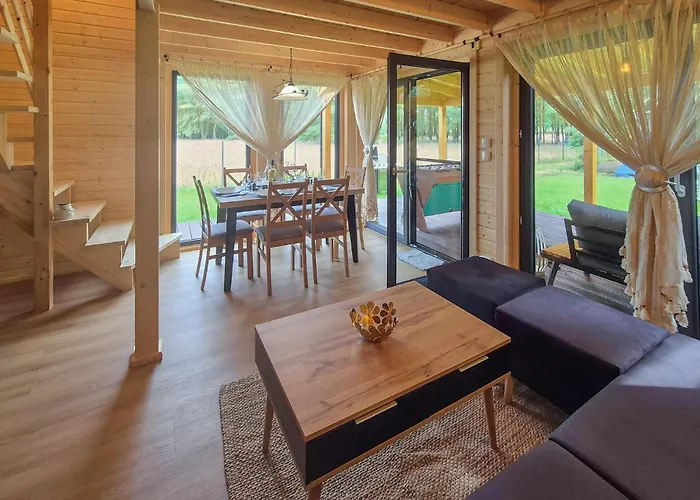 Gorgeous In With Sauna Casa de Férias Nowe Warpno